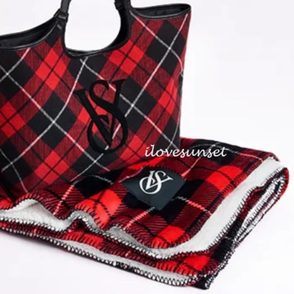 VS Plaid Tote and Blanket - Picture 1 of 5